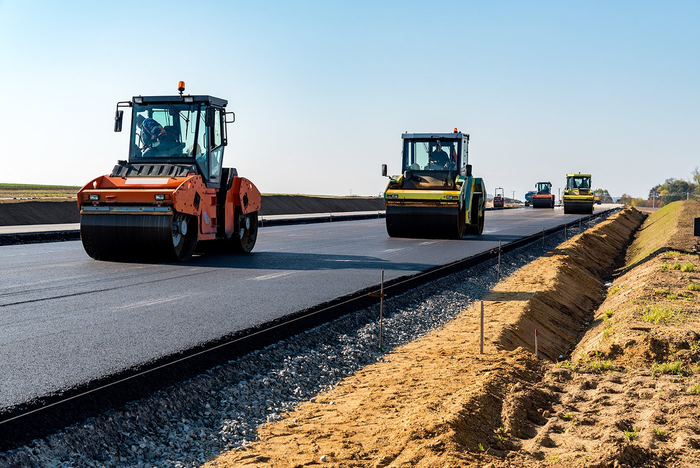 road-rollers-on-asphalt