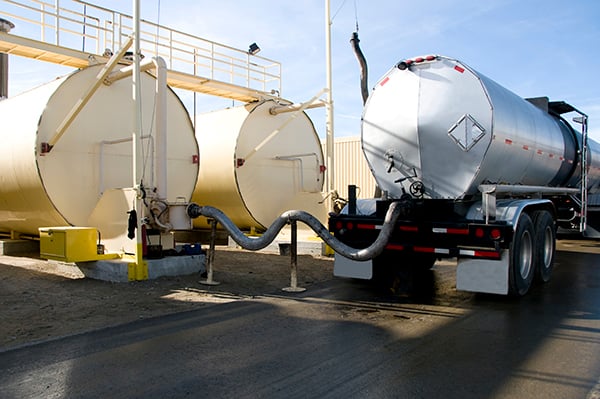 fuel-truck-loading-from-tank
